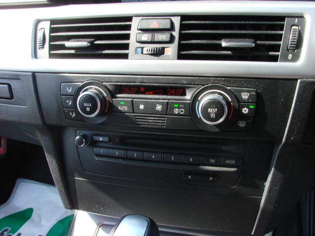 3シリーズ 320i Mスポーツ プラス パワーシート、スマートキー、ETC、HDDナビ、17インチ純正アルミ、車検令和9年3月(13枚目)