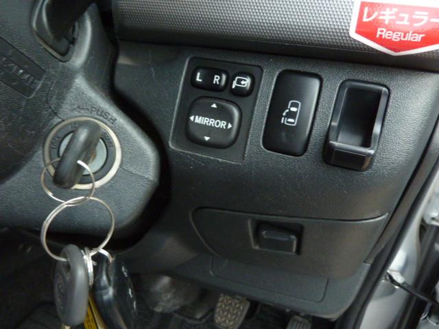 GL パワースライドドア 4WD ナビ バックカメラ(11枚目)