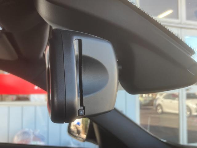 ３シリーズ ３２０ｉ　Ｍスポーツ　純正ナビ　Ｂカメラ　ミラー内蔵ＥＴＣ　パドルシフト　クルコン　Ｆ席パワーシート　プッシュスタート　スマートキー　ＬＥＤヘッドライト（34枚目）