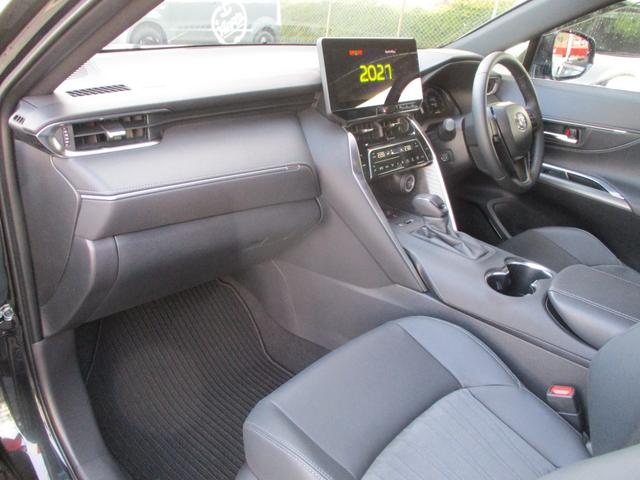 ハリアーハイブリッド 　ワンオーナー　マルチインフォメーションディスプレイ　地デジＴＶ　Ｂカメラ　ビルトインＥＴＣ　デジタルインナーミラー　セーフティセンス　ハーフレザー　Ｄ席パワーシート　パワーバックドア（20枚目）