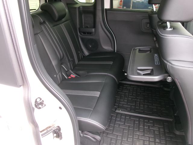 Ｎ－ＢＯＸカスタム コーディネートスタイル　ツートーン（18枚目）