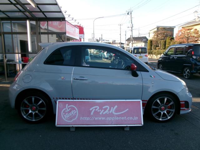 アバルト500 ベースグレード(9枚目)