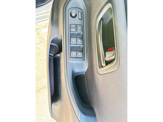 ノア ハイブリッドＸ　ハイブリットＸ　両側電動スライド　フリップダウン　ワンセグＴＶ　Ｂｌｕｅｔｏｏｔｈ　ナビ　ＥＴＣ　バックカメラ（26枚目）