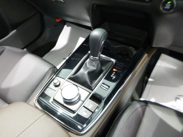 ＣＸ－３０ ２．０　２０Ｓ　ツーリング　４ＷＤ　２０Ｓ　ＴＲＧ　デモＵＰ　黒革　ナビ　ＥＴＣ　ＴＶ　Ｂｌｕｅｔｏｏｔｈ　衝突軽減ブレーキ　クリアランスソナー　フルセグＴＶ　レーダークルーズ　パワーシート　オートライト　オートマチックハイビーム（22枚目）
