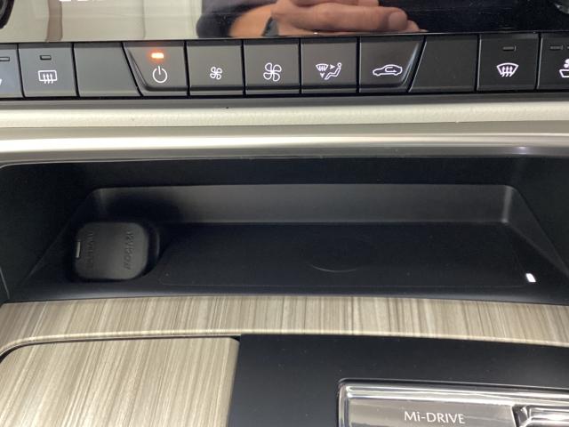 ＣＸ－６０ ＸＤ　エクスクルーシブ　モード　ディーゼルターボ　４ＷＤ　ドライブレコーダー　衝突軽減　ＬＥＤ　フルセグＴＶ　ＵＳＢ　ＥＴＣ　ワンオーナ　スマートキー　クリアランスソナー　レザーシート　盗難防止装置　４ＷＤ　メモリーナビ　シートヒーター　バックモニター（18枚目）