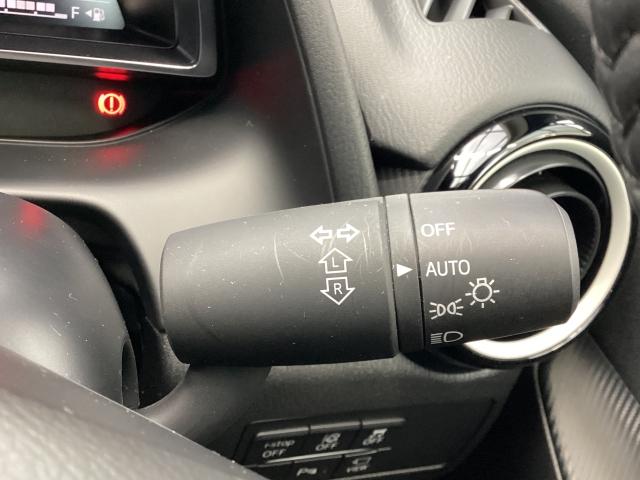 MAZDA2 1.5 15BD パノラマモニタ ブルートゥース スマートシティブレーキサポート 前後ソナー レーダークルーズ レーンキープ LEDヘッドランプ フルセグTV ワンオーナー バックカメラ オートライト ETC USB(25枚目)