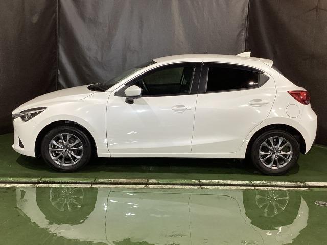 デミオ 1.3 13S ツーリング アイドルストップ サイドエアバッグ Aライト AAC 地デジ USB シートヒータ ESC 1オーナー アドバンスキー ナビTV パワーステアリング LEDライト 盗難防止装置 ETC キーレス(36枚目)