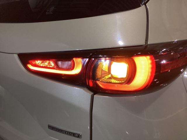 CX-5 2.2 XD エクスクルーシブ モード ディーゼルターボ 4 サンルーフ 1オーナー車 地デジ レーンキープ 盗難防止装置 サンルーフ 本革シート Bluetooth対応 キーレス 記録簿 LED クリアランスソナー AWD USB オートLED ETC AAC(29枚目)