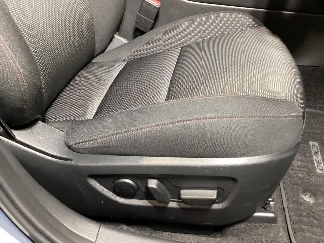 CX-30 2.0 20S ブラックトーンエディション 4WD クリアランスソナ- スマートブレーキ 4WD ACC スマートキー ワンオーナー パワーシート フルセグ メモリーナビ LEDヘッド パワーバックドア Bluetooth DVD再生 ETC ドラレコ(8枚目)