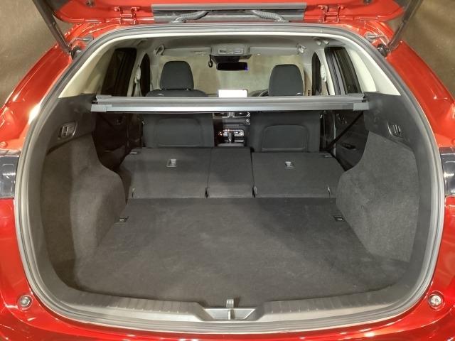 CX-5 2.2 XD プロアクティブ ディーゼルターボ 4WD アラウンドヴューモニター 衝突軽減ブレ-キ PWシート 1オーナー アダプティブクルーズ USB接続 レーンキープ フルセグテレビ BTオーディオ アイドリングストップ LEDヘッドライト ETC(12枚目)