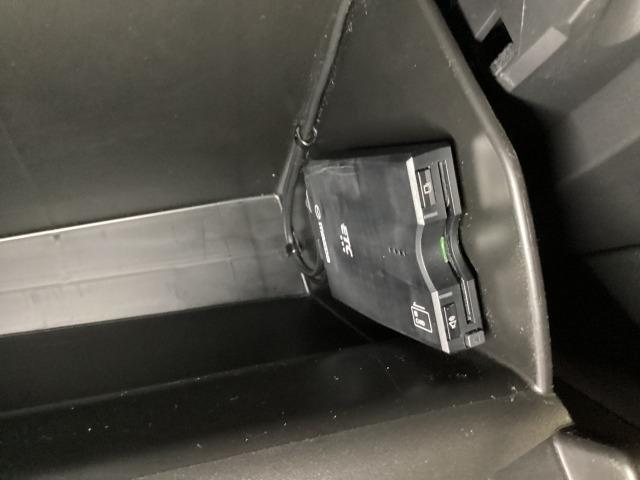 CX-5 2.2 XD プロアクティブ ディーゼルターボ 4WD アラウンドヴューモニター 衝突軽減ブレ-キ PWシート 1オーナー アダプティブクルーズ USB接続 レーンキープ フルセグテレビ BTオーディオ アイドリングストップ LEDヘッドライト ETC(28枚目)