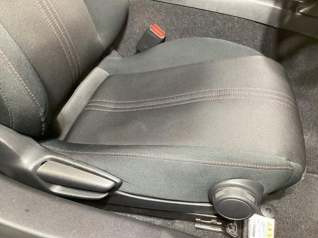 ロードスター 1.5 NR-A 6MF パワーウインドー 衝突軽減システム 2エアバッグ DSC ETC搭載 マニュアルエアコン 盗難防止システム エアバッグ パーキングセンサー LEDヘッド パワーステアリング 衝突安全ボディ(7枚目)