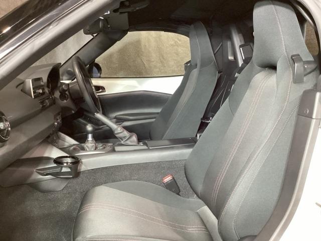 ロードスター 1.5 NR-A 6MF パワーウインドー 衝突軽減システム 2エアバッグ DSC ETC搭載 マニュアルエアコン 盗難防止システム エアバッグ パーキングセンサー LEDヘッド パワーステアリング 衝突安全ボディ(8枚目)