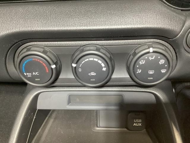 ロードスター 1.5 NR-A 6MF パワーウインドー 衝突軽減システム 2エアバッグ DSC ETC搭載 マニュアルエアコン 盗難防止システム エアバッグ パーキングセンサー LEDヘッド パワーステアリング 衝突安全ボディ(11枚目)