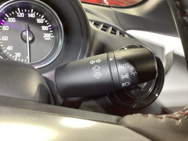 ロードスター 1.5 NR-A 6MF パワーウインドー 衝突軽減システム 2エアバッグ DSC ETC搭載 マニュアルエアコン 盗難防止システム エアバッグ パーキングセンサー LEDヘッド パワーステアリング 衝突安全ボディ(14枚目)