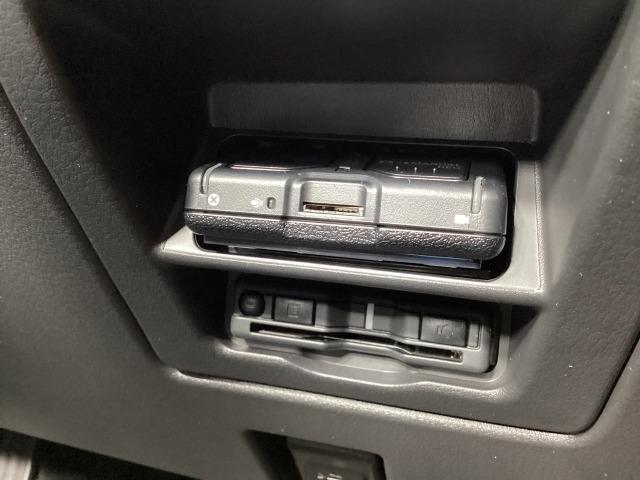 CX-60 2.5 25S Lパッケージ ACC LEDライト ナビTV 本革 1オーナー パワーシート 衝突軽減 USB ドライブレコーダー メモリナビ アイドリングストップ 横滑り防止装置 コーナーソナー Bluetooth接続 キ-レス(28枚目)