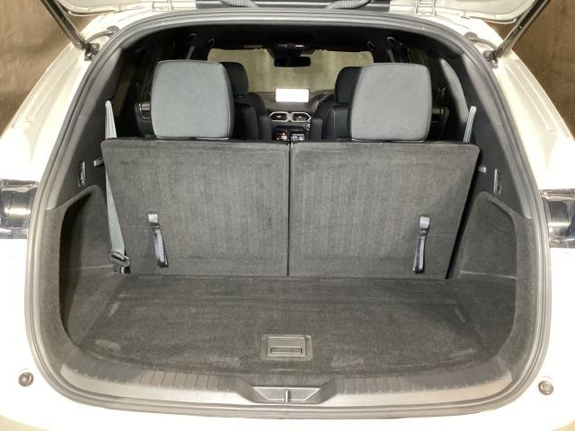 CX-8 2.5 25S スマート エディション 4WD 6人乗り Bluetoothオーディオ MRCC 前席シートヒーター キーレスエントリー LEDヘッドランプ オートライト アドバンストキー ワンオーナー車 記録簿 盗難防止 ETC 3列シート(12枚目)