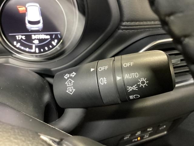 CX-8 2.5 25S スマート エディション 4WD 6人乗り Bluetoothオーディオ MRCC 前席シートヒーター キーレスエントリー LEDヘッドランプ オートライト アドバンストキー ワンオーナー車 記録簿 盗難防止 ETC 3列シート(28枚目)