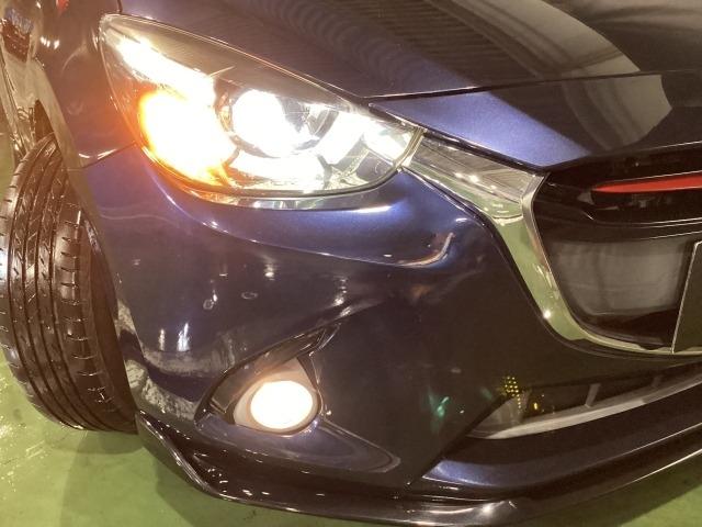 デミオ 1.5 XD ツーリング Lパッケージ ディーゼルターボ 6MT BTオーディオ スマートキ USBポート イモビライザー バックモニター ターボ LEDヘッドライト キーフリー サイドエアB ETC オートライト ナビ オートエアコン エアバック エアロ(30枚目)