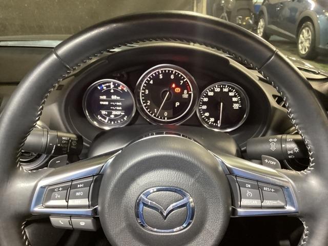 ロードスター 1.5 S スペシャルパッケージ 6AF Wエアバック ブルートゥース アイドリングS アドバンスドキー 1オーナー 地デジ 盗難防止装置 パワステ クルーズコントロール ナビTV 衝突安全ボディ 点検記録簿 横滑防止装置 DVD再生(3枚目)