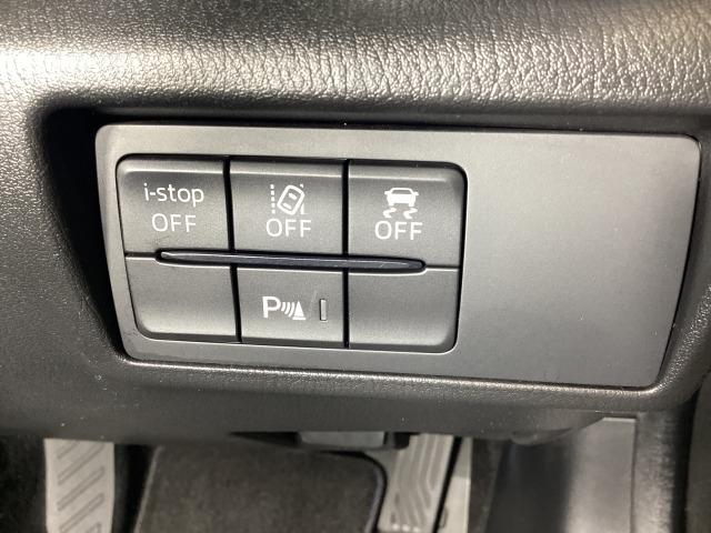 ロードスター 1.5 S スペシャルパッケージ 6AF Wエアバック ブルートゥース アイドリングS アドバンスドキー 1オーナー 地デジ 盗難防止装置 パワステ クルーズコントロール ナビTV 衝突安全ボディ 点検記録簿 横滑防止装置 DVD再生(6枚目)