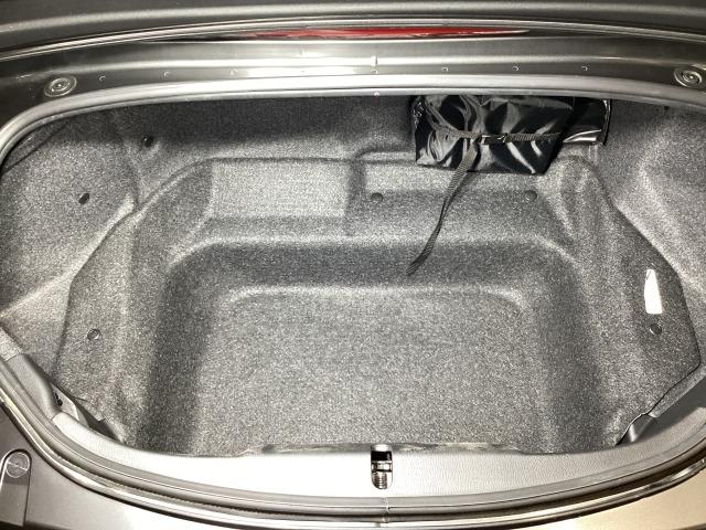 ロードスター 1.5 S スペシャルパッケージ 6AF Wエアバック ブルートゥース アイドリングS アドバンスドキー 1オーナー 地デジ 盗難防止装置 パワステ クルーズコントロール ナビTV 衝突安全ボディ 点検記録簿 横滑防止装置 DVD再生(10枚目)