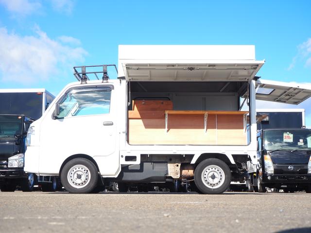 ミニキャブトラック キッチンカー　移動販売車　ケータリングカー　移動カフェ　２層シンク　２面販売扉　天井取り外し可能　左側販売カウンター　後部販売カウンター（30枚目）