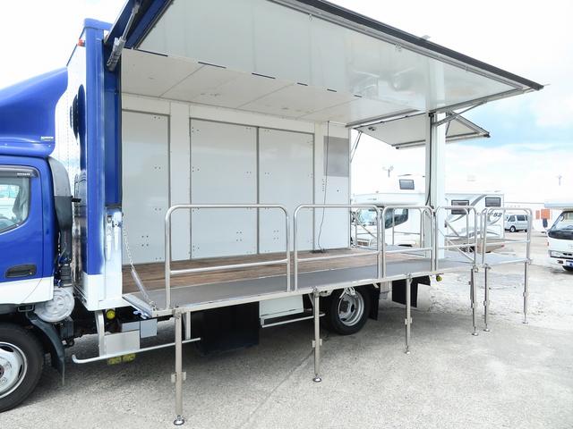 デュトロ イベントカー　ステージカー　屋外イベントカー　ウイング車　８ナンバー販売車登録　ＨＡＴＡＹＡ製トランスル電圧変換機　機材運搬用ＢＯＸ　ステージ用柵　ステージ展開用脚ウイング　車両側面収納ＢＯＸ（70枚目）