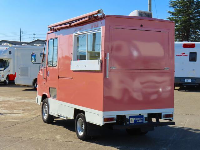 クイックデリバリー キッチンカー　移動販売車　ケータリングカー　フードトラック　ＮＯＸＰＭ非適合車　切り替え式４ＷＤ　８ナンバー加工車　パナソニック製冷蔵コールドテーブル　鉄板グリドル　一口ガスコンロ２台　ＩＨコンロ　ブレーカー　コンセント　外部電源　移動用電源インバーター（47枚目）