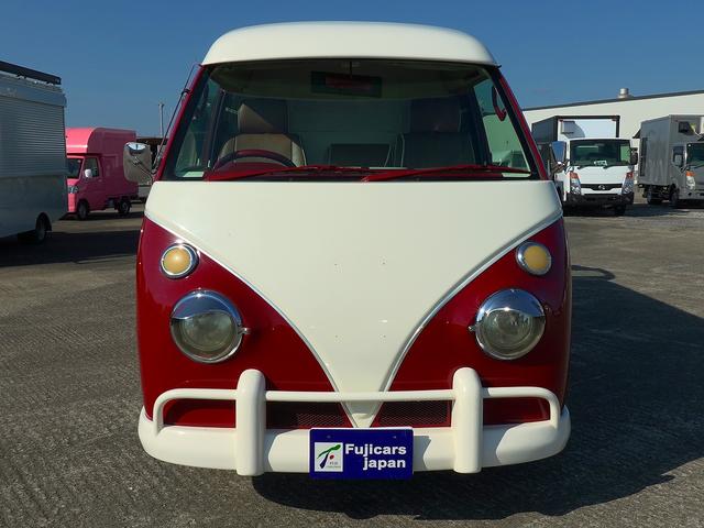 バネットバン 移動販売車 キッチンカー ケータリングカー フードトラック アーリー仕様 3槽シンク 40L給排水タンク 家庭用小型冷蔵庫 電子レンジ 照明 外部電源 運転席仕切り 水ポンプ コンセント(35枚目)