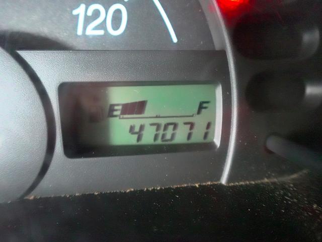 キャリイトラック 移動販売車 キッチンカー ケータリングカー フードトラック 3槽シンク 100L給排水タンク 冷凍冷蔵コールドテーブル 換気扇 照明 扉付きバンク収納 外部電源 跳上扉 アクリル窓 カウンター(67枚目)