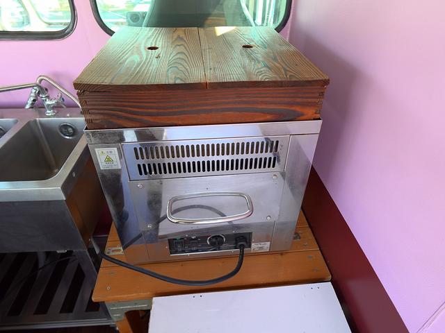 クイックデリバリー 移動販売車　キッチンカー　ケータリングカー　フードトラック（13枚目）