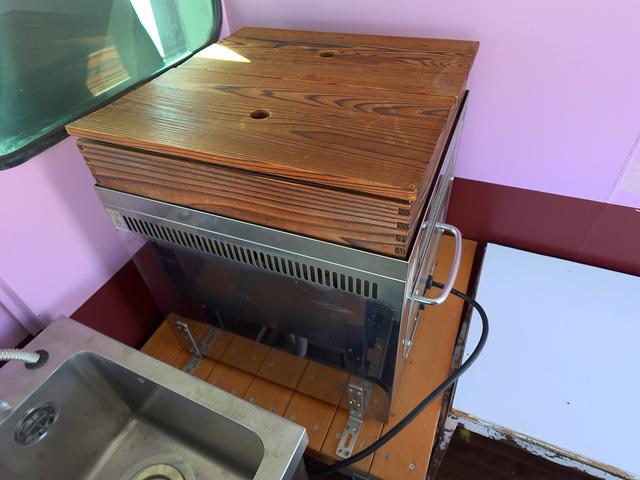 クイックデリバリー 移動販売車　キッチンカー　ケータリングカー　フードトラック（14枚目）