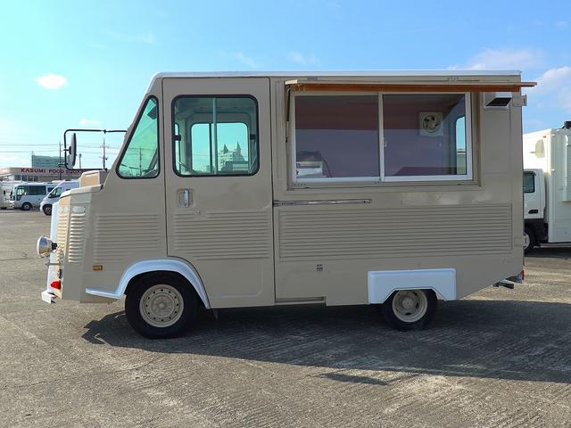 クイックデリバリー 移動販売車　キッチンカー　ケータリングカー　フードトラック（34枚目）