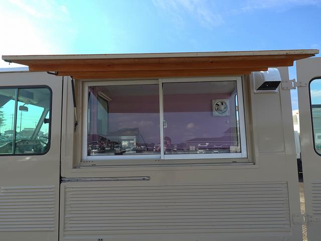 クイックデリバリー 移動販売車　キッチンカー　ケータリングカー　フードトラック（40枚目）