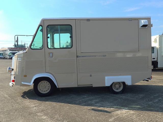 クイックデリバリー 移動販売車　キッチンカー　ケータリングカー　フードトラック（52枚目）