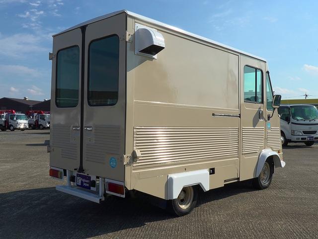 クイックデリバリー 移動販売車　キッチンカー　ケータリングカー　フードトラック（55枚目）