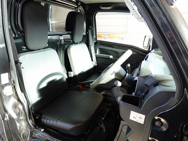 ハイゼットトラック 移動販売車　キッチンカー　ケータリングカー　フードトラック　２槽シンク　１００Ｌ給排水タンク　２面販売窓　冷蔵コールドテーブル　扉付きバンク収納　換気扇　照明　外部電源　跳上扉　アクリル窓　カウンター　クッションフロア（68枚目）