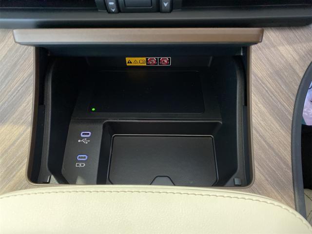 LM LM500hバージョンL/モデリスタエアロ/マークレビンソン 後席フリップダウンモニター 左右独立ムーンルーフ 1オーナー デジタルインナーミラー ユニバーサルステップ 置くだけ充電 メモリー付Pシート ETC パノラミックビュー Bカメラ パドルシフト 4WD(26枚目)