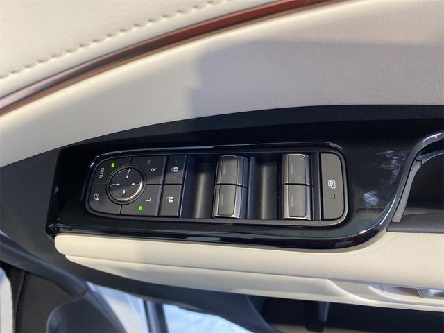 LM LM500hバージョンL/モデリスタエアロ/マークレビンソン 後席フリップダウンモニター 左右独立ムーンルーフ 1オーナー デジタルインナーミラー ユニバーサルステップ 置くだけ充電 メモリー付Pシート ETC パノラミックビュー Bカメラ パドルシフト 4WD(35枚目)