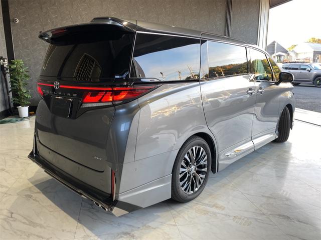 ヴェルファイアハイブリッド Ｚ　プレミア／パノラミックビュー／デジタルインナーミラー　ブラインドスポットモニター　後席モニター　ＨＵＤ　パドルシフト　ユニバーサルステップ　両側Ｐスライドドア　左右独立ムーンＲ　ディスプレイオーディオ　ステアリングＨ　置くだけ充電　メモリーＰシート（8枚目）