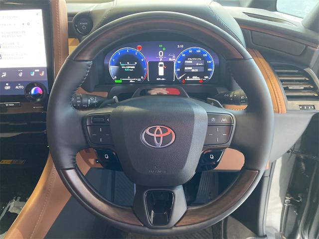 ヴェルファイアハイブリッド Ｚ　プレミア／パノラミックビュー／デジタルインナーミラー　ブラインドスポットモニター　後席モニター　ＨＵＤ　パドルシフト　ユニバーサルステップ　両側Ｐスライドドア　左右独立ムーンＲ　ディスプレイオーディオ　ステアリングＨ　置くだけ充電　メモリーＰシート（16枚目）