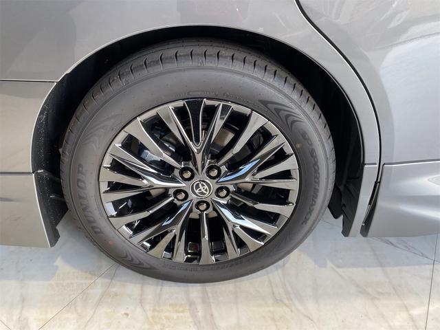 ヴェルファイアハイブリッド Ｚ　プレミア／パノラミックビュー／デジタルインナーミラー　ブラインドスポットモニター　後席モニター　ＨＵＤ　パドルシフト　ユニバーサルステップ　両側Ｐスライドドア　左右独立ムーンＲ　ディスプレイオーディオ　ステアリングＨ　置くだけ充電　メモリーＰシート（20枚目）