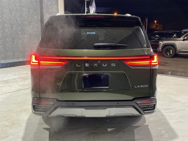 LX LX600/COOLBOX/デジタルインナーミラー/置く充電 オートマチックハイビーム オートライト 電動格納ミラー 禁煙 地デジTV ナビTV パワーシート シートヒーター バックカメラ ソナー 本革シート パワーテールゲート レーンキープアシスト エアシート(3枚目)