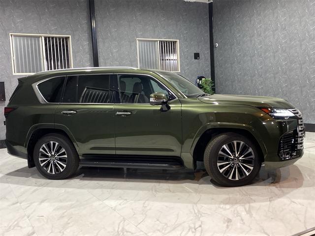 LX LX600/COOLBOX/デジタルインナーミラー/置く充電 オートマチックハイビーム オートライト 電動格納ミラー 禁煙 地デジTV ナビTV パワーシート シートヒーター バックカメラ ソナー 本革シート パワーテールゲート レーンキープアシスト エアシート(4枚目)