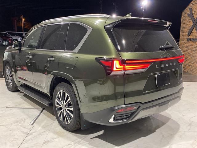 LX LX600/COOLBOX/デジタルインナーミラー/置く充電 オートマチックハイビーム オートライト 電動格納ミラー 禁煙 地デジTV ナビTV パワーシート シートヒーター バックカメラ ソナー 本革シート パワーテールゲート レーンキープアシスト エアシート(9枚目)