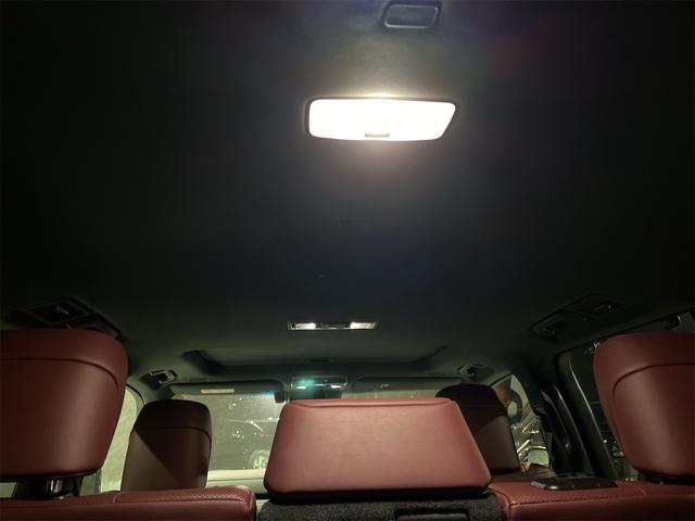 LX LX600/COOLBOX/デジタルインナーミラー/置く充電 オートマチックハイビーム オートライト 電動格納ミラー 禁煙 地デジTV ナビTV パワーシート シートヒーター バックカメラ ソナー 本革シート パワーテールゲート レーンキープアシスト エアシート(12枚目)