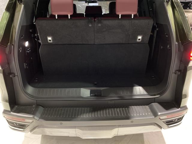 LX LX600/COOLBOX/デジタルインナーミラー/置く充電 オートマチックハイビーム オートライト 電動格納ミラー 禁煙 地デジTV ナビTV パワーシート シートヒーター バックカメラ ソナー 本革シート パワーテールゲート レーンキープアシスト エアシート(18枚目)