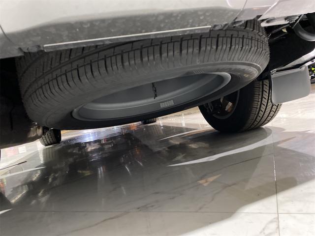 LX LX600/COOLBOX/デジタルインナーミラー/置く充電 オートマチックハイビーム オートライト 電動格納ミラー 禁煙 地デジTV ナビTV パワーシート シートヒーター バックカメラ ソナー 本革シート パワーテールゲート レーンキープアシスト エアシート(23枚目)