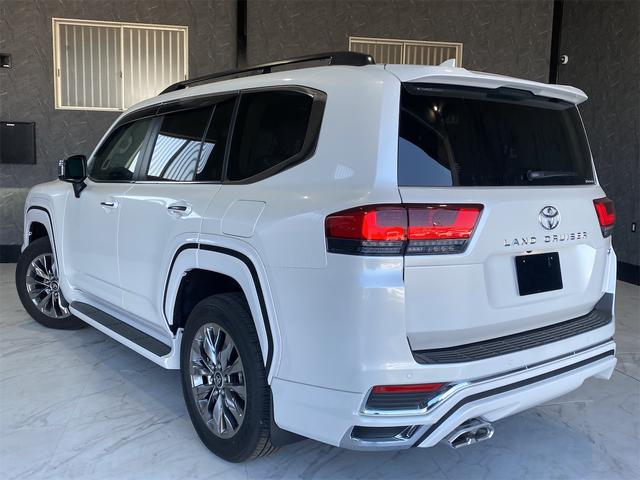TOYOTA LAND CRUISER ZX | 2023 | PEARL | 24 km | details TOYOTA LAND CRUISER ZX | 2023 | PEARL | 24 km | details
